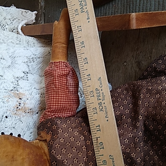 Primitive Doll - Picture 8 of 9